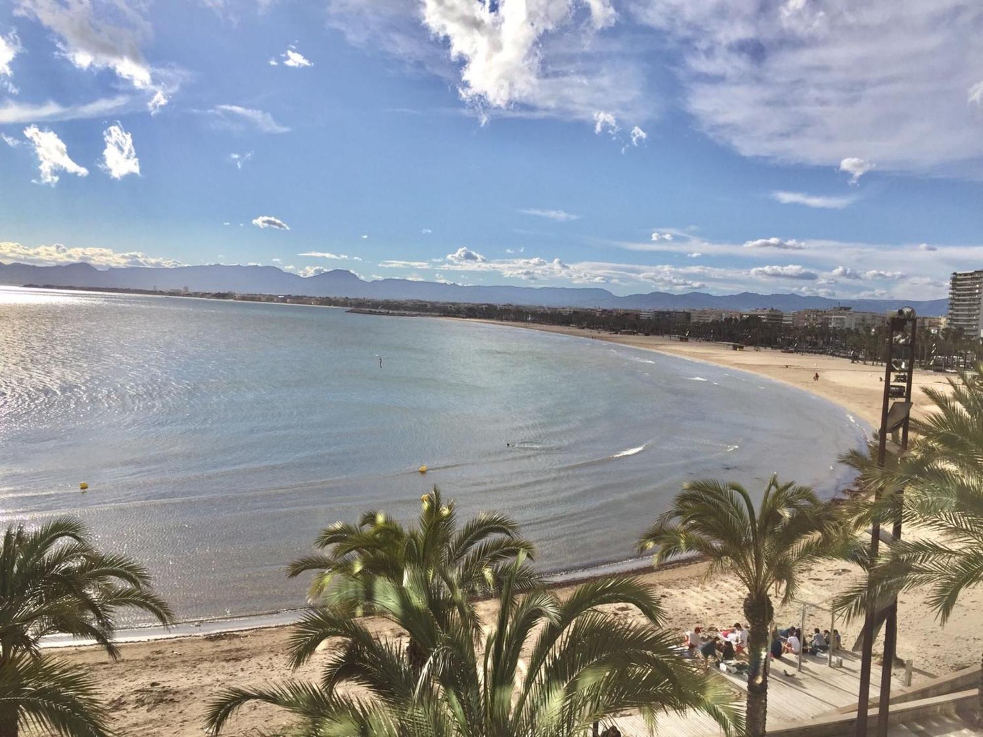 Comfortable Seaside In 85 M² Sea View *