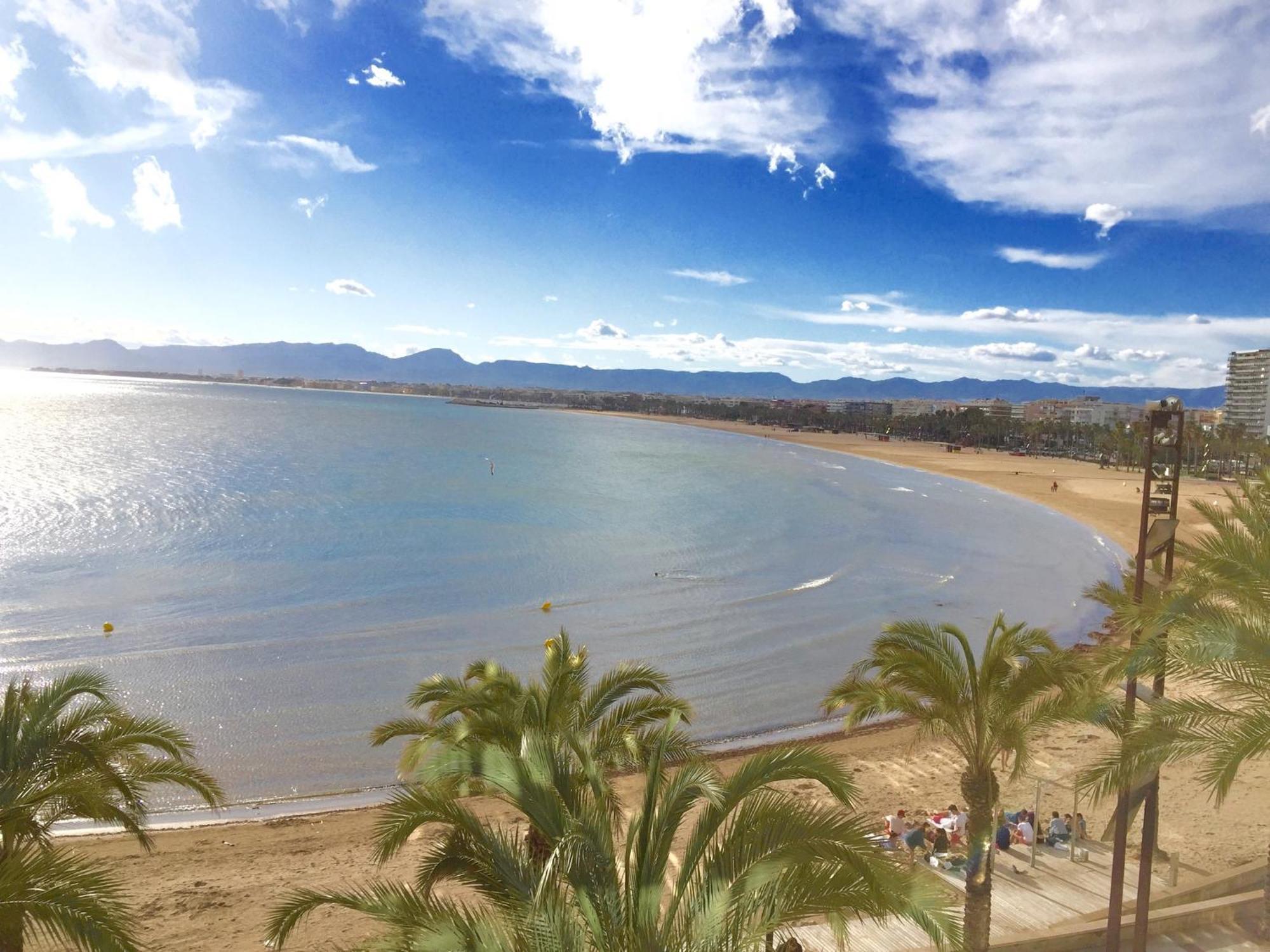 Comfortable Seaside In 85 M² Sea View