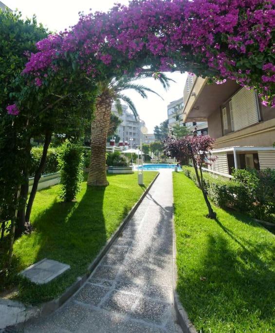 Salou, Port Aventura, Piscina, A 80m Del Mar Apartment