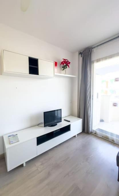 Apartment Fra Juniper Serra