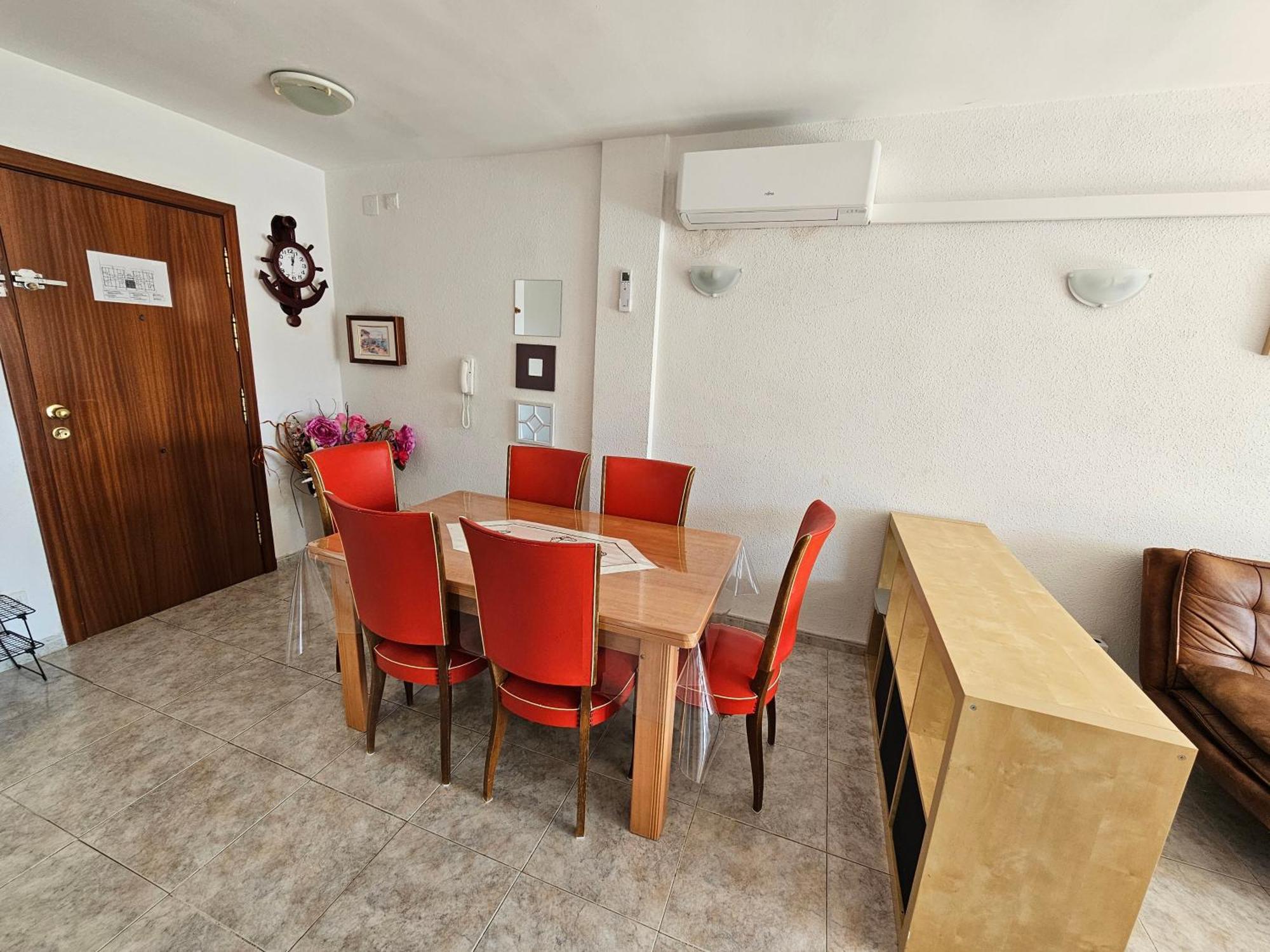 Apartamento Terrasse Sud: Confort Et Piscine Près De Port Aventura Salou