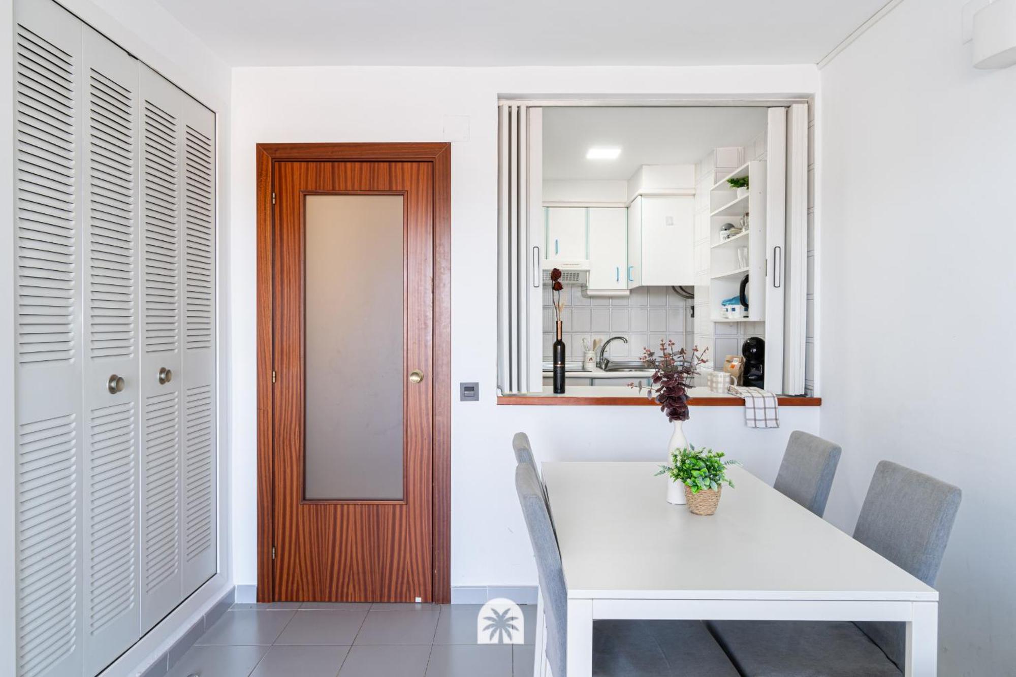 Mediterranean Way - Pino Alto Apartment