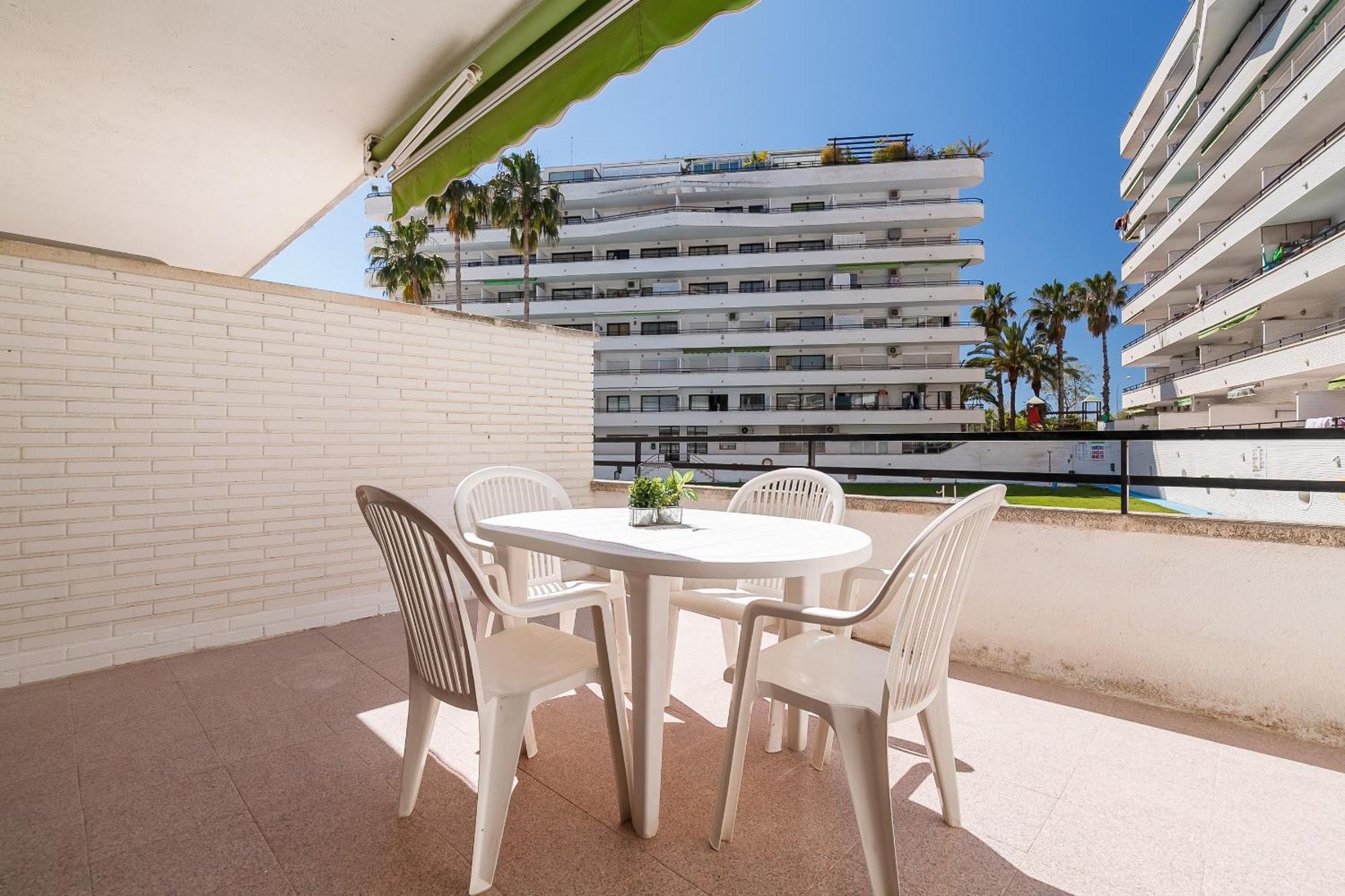 Uhc Montecarlo Apartamento