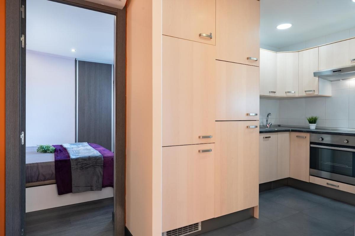 Salou-danubio-center-pool-2bed-portavntura-aa-wifi17