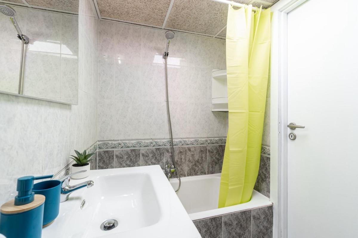 -2hb-4pax -beach-sea View-ac-wifi15 Apartamento Salou
