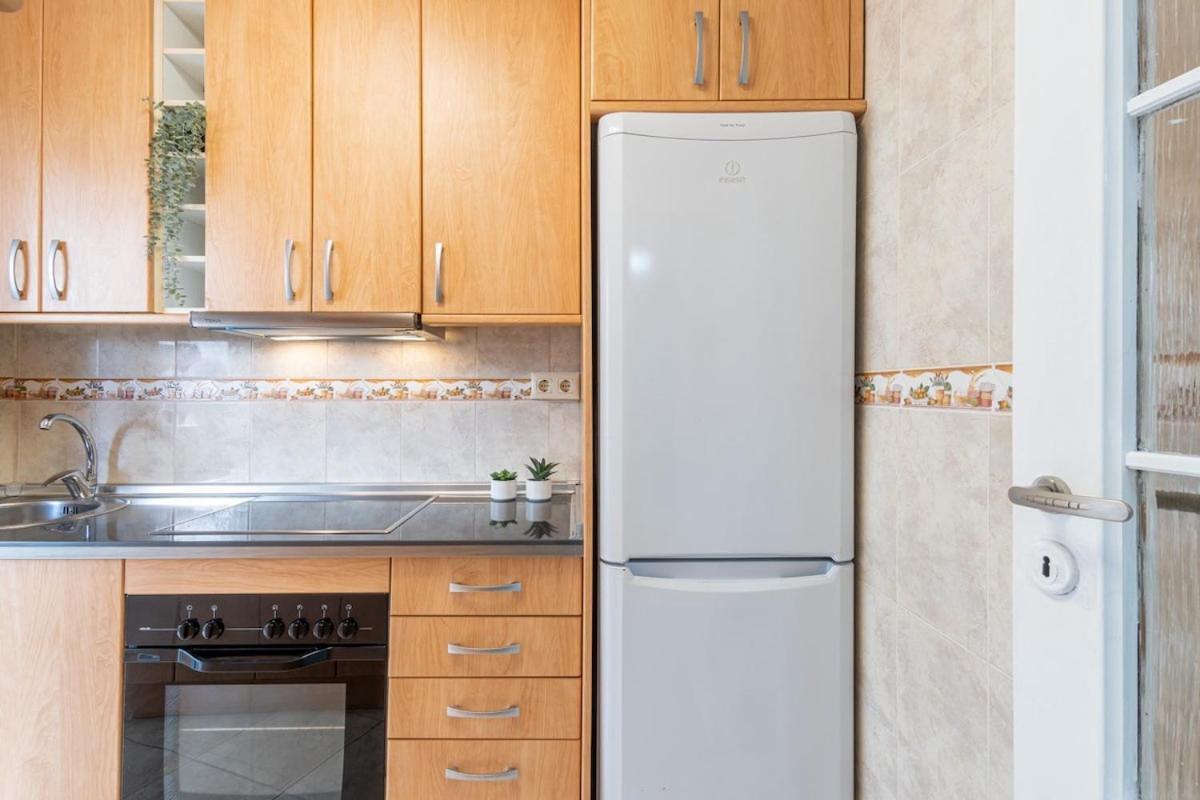 -2hb-4pax -beach-sea View-ac-wifi15 * Salou
