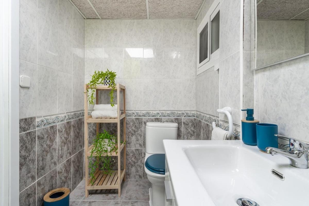 -2hb-4pax -beach-sea View-ac-wifi15 * Salou