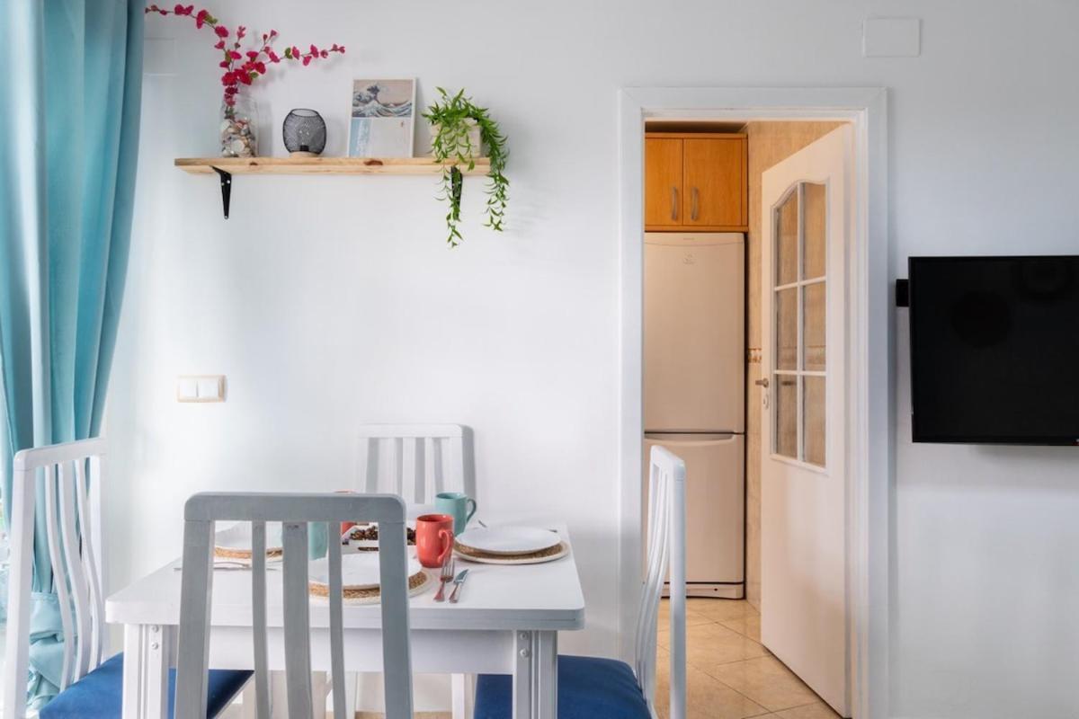 -2hb-4pax -beach-sea View-ac-wifi15 Apartamento