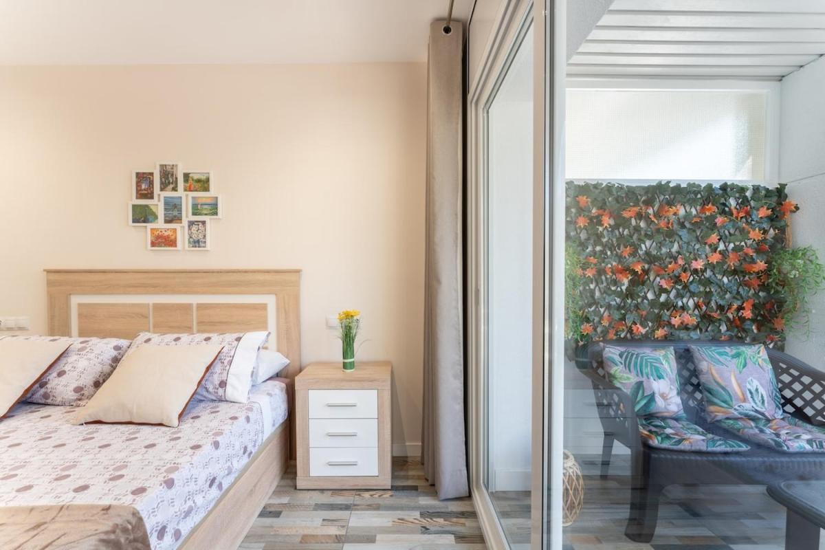 Salouroyalcenterpoolrelax2bedportaventuraaa12 Apartment
