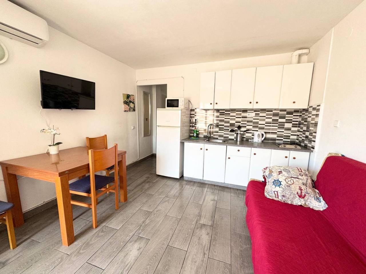 Apartsalou Bilbao Apartment Salou