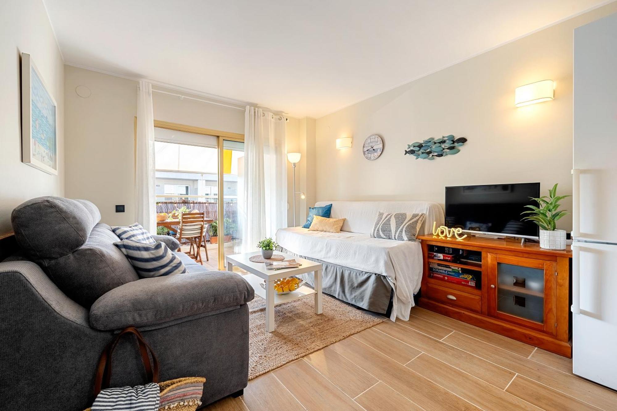 Apartamento A 300m Playa,portaventura, Parking, Piscina,wi-fi