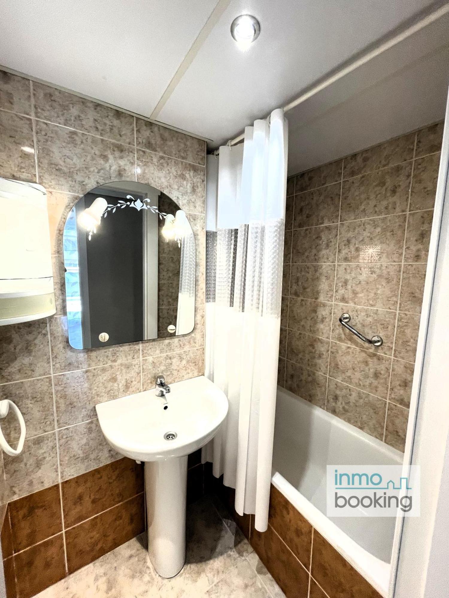 Apartment Living Park Salou, Climatizado Y Con Piscina