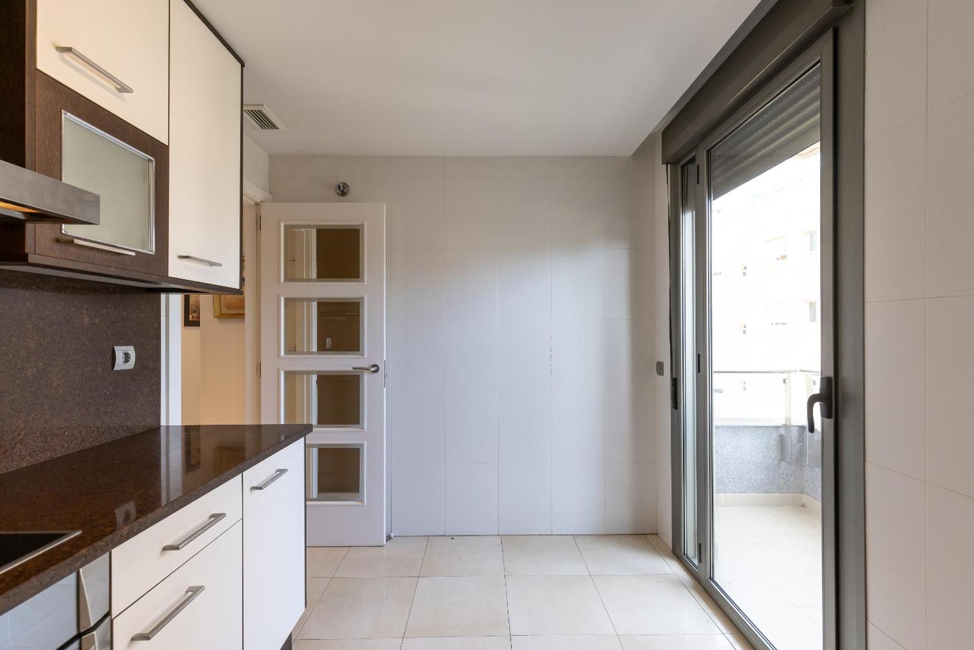 Uhc Family Complex Apartment *