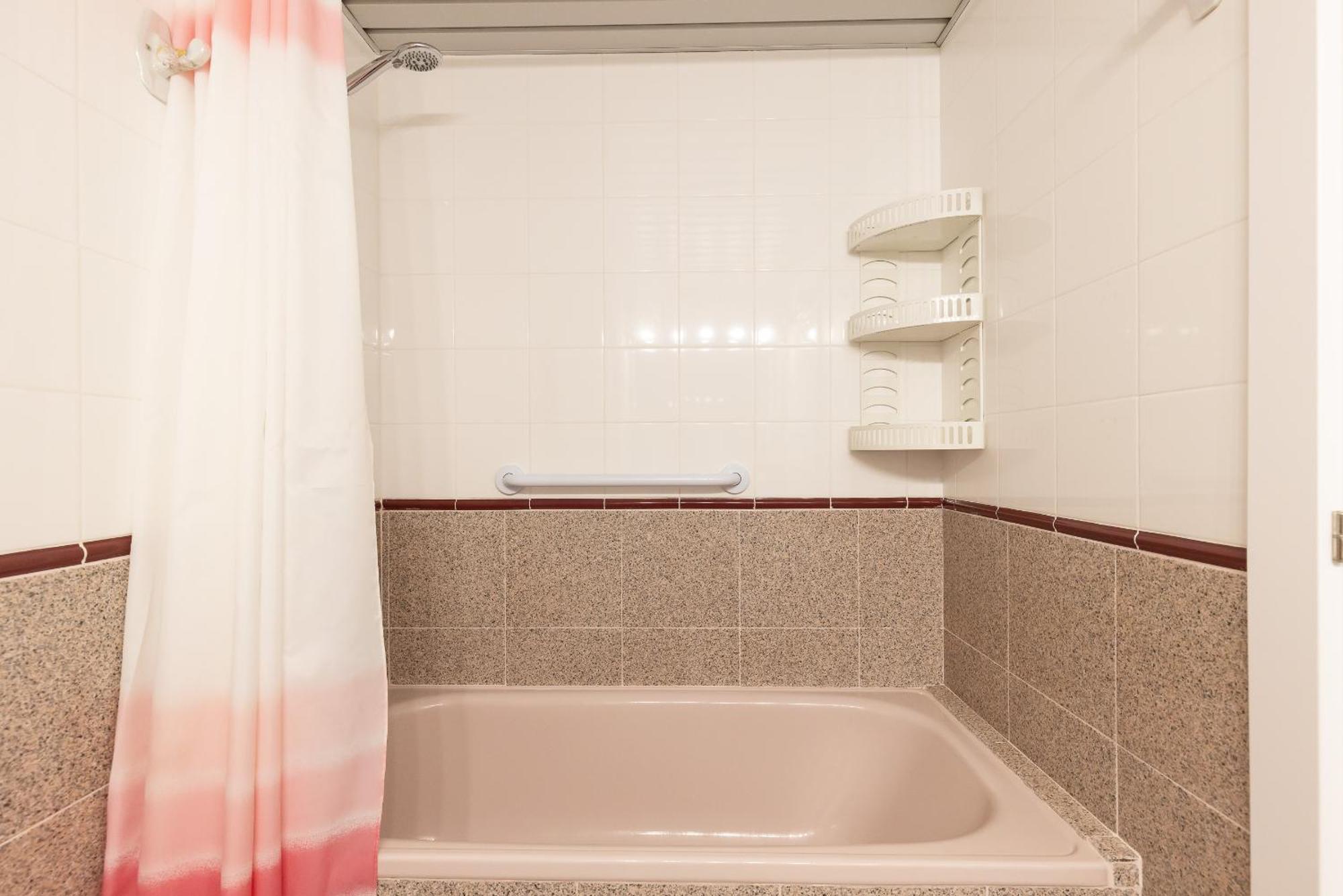 Apartment Uhc Montecarlo Niza *