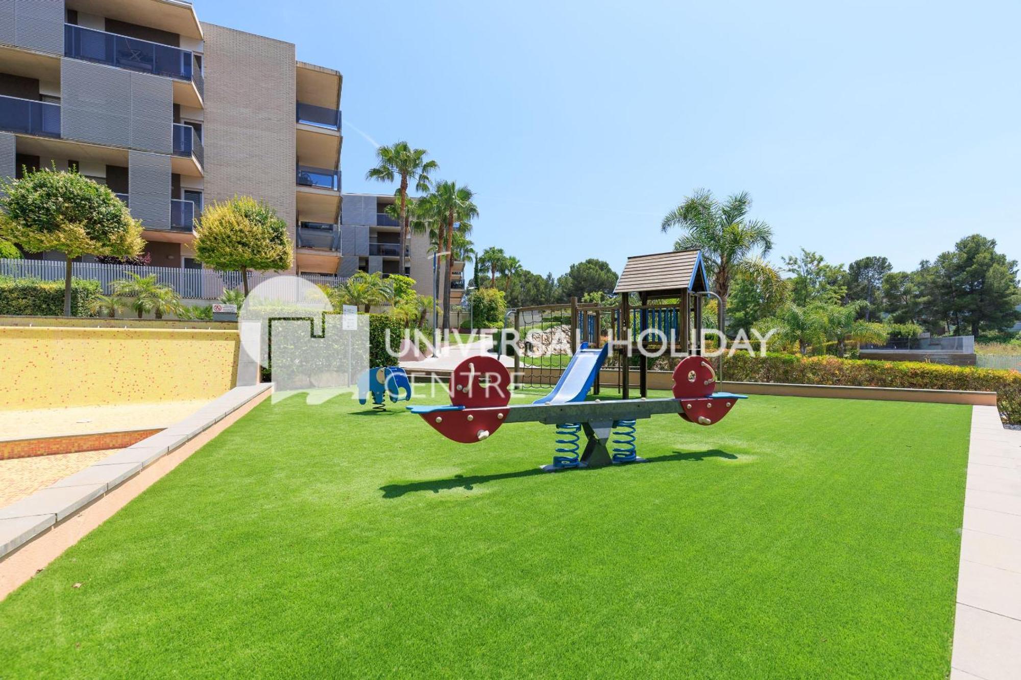 Uhc Paradise Village Family Complex Apartment