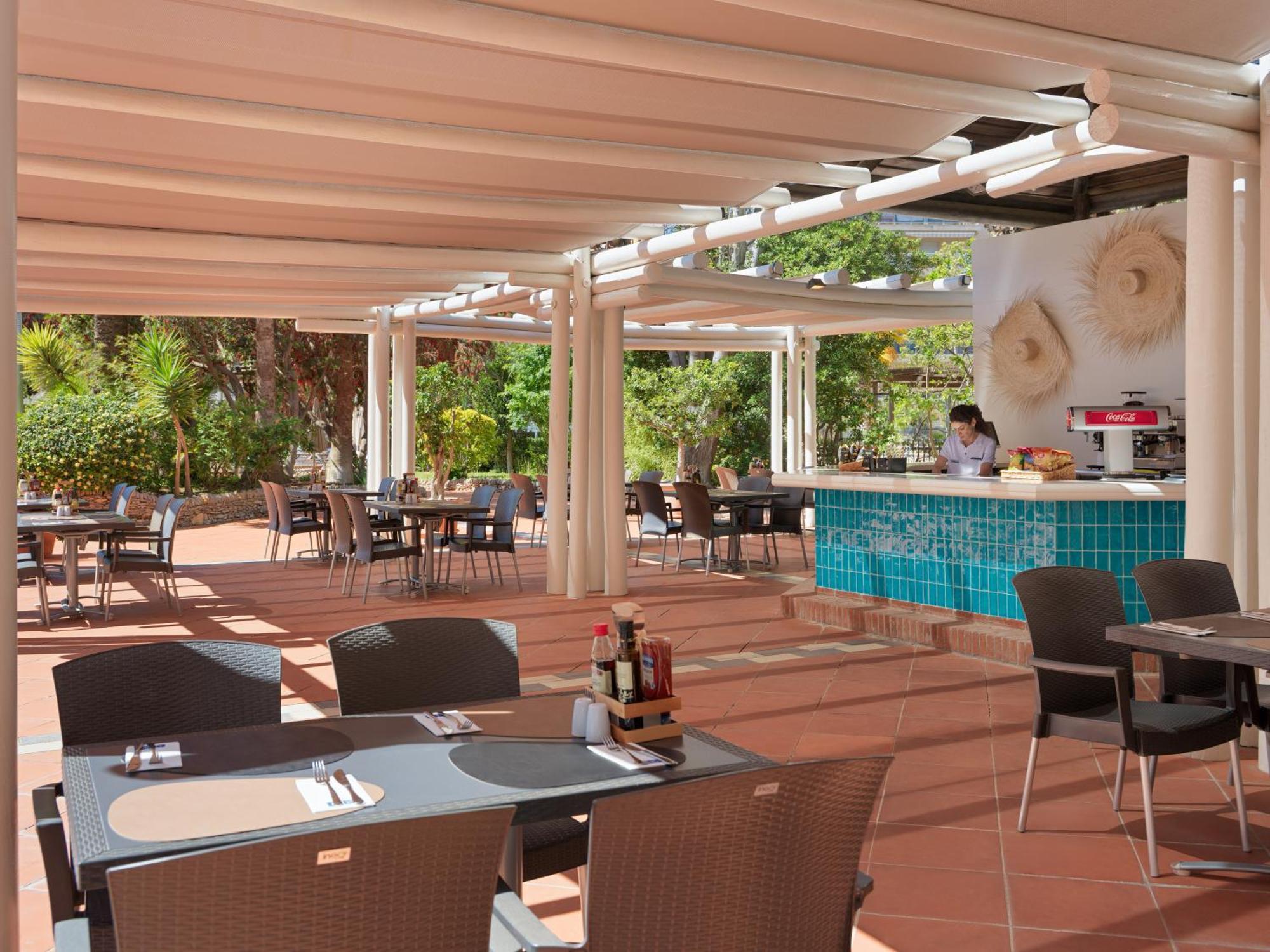 H10 Salauris Palace Hotel