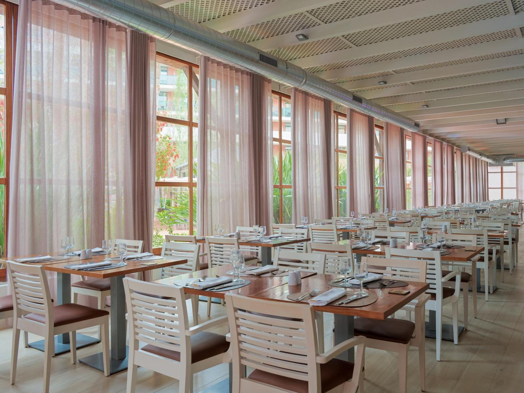 Hotel H10 Salauris Palace