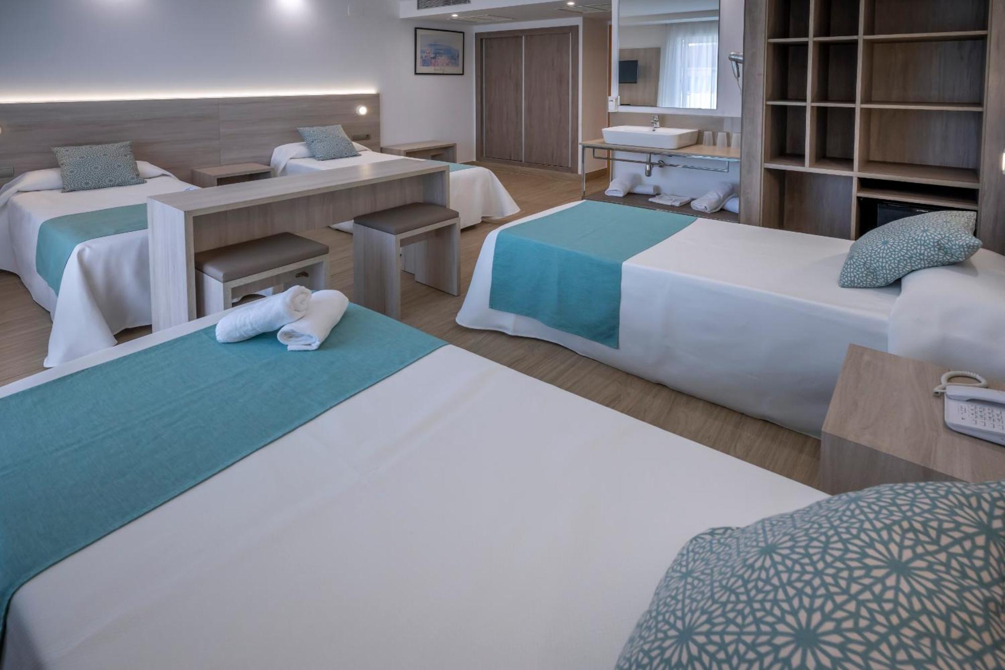 Hotel 4r Park Ii