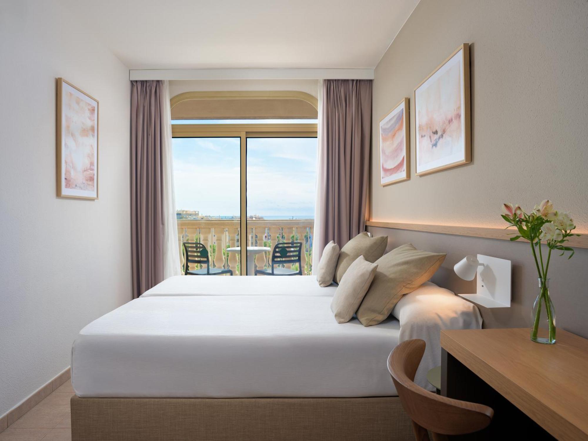 Ponient Dorada Palace By Portaventura World Hotel 4*