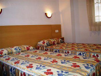 Bahia Dorada Hotel *