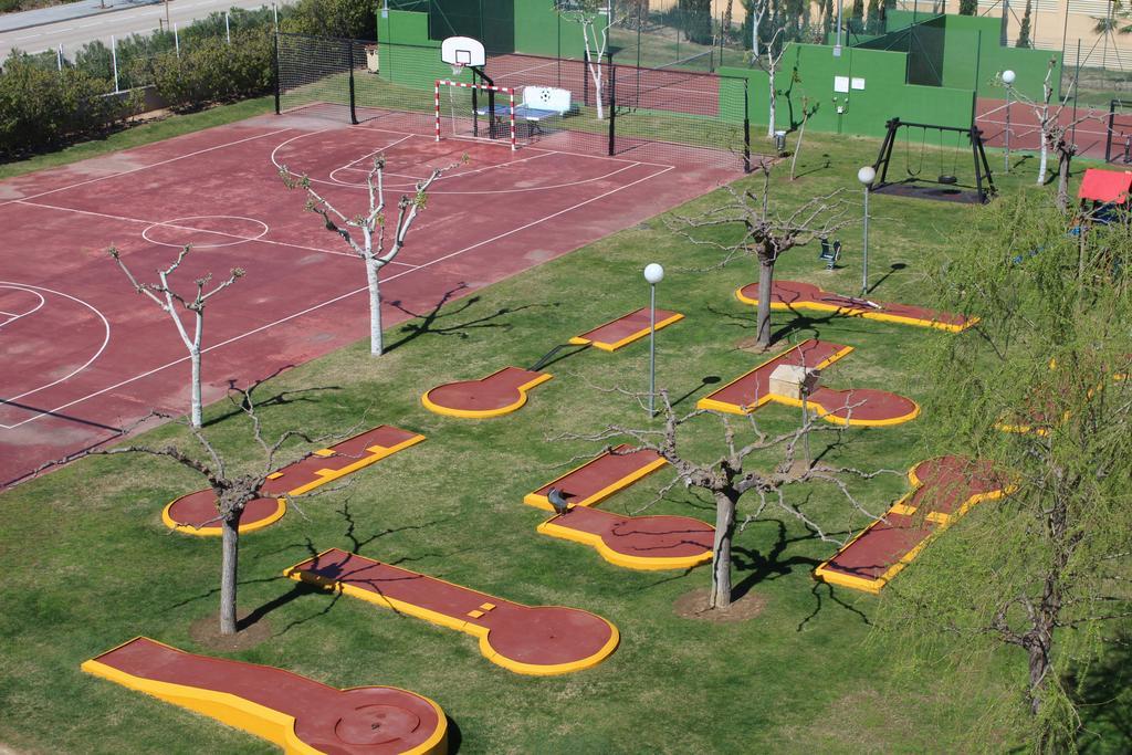 Juncos De Pineda Park * Salou