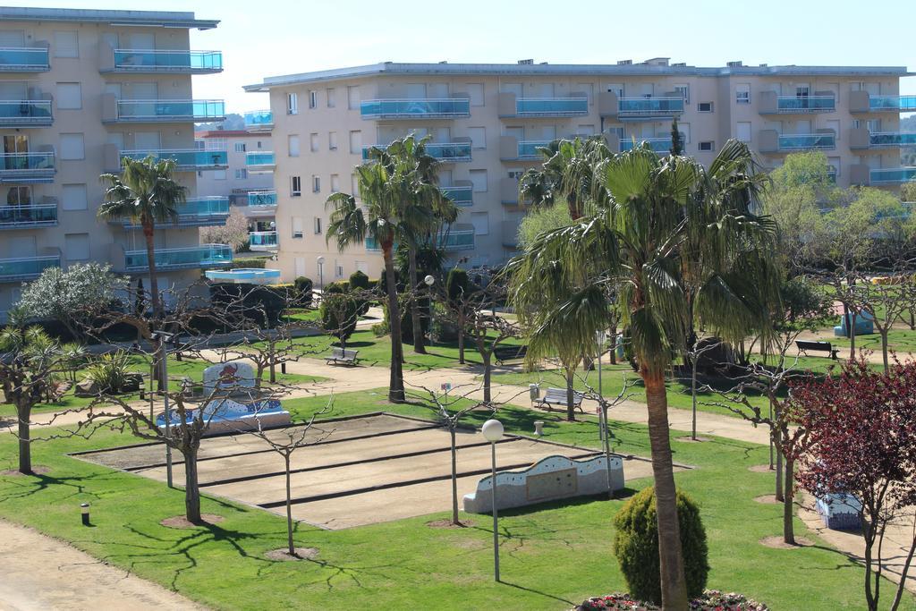 Juncos De Pineda Park * Salou
