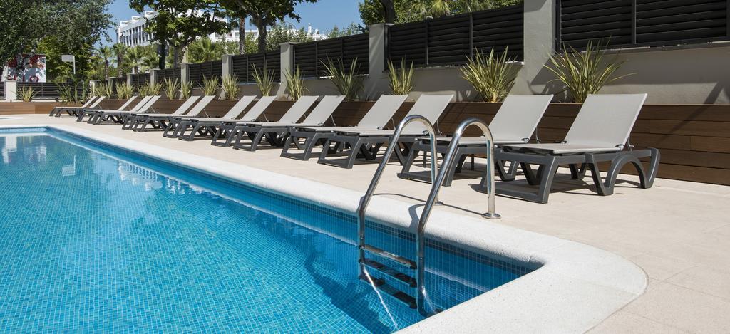 Apartahotel California Salou