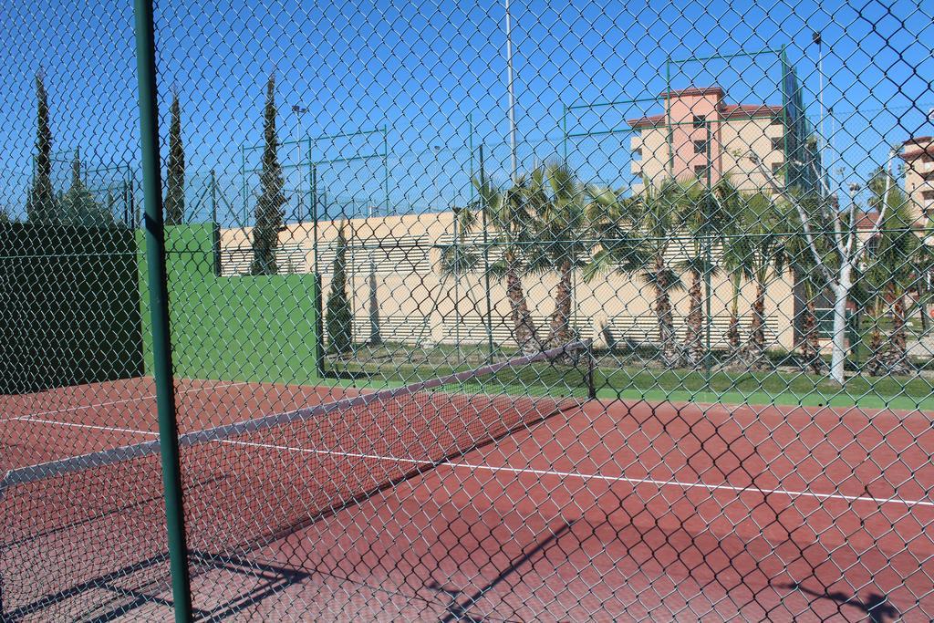 Juncos De Pineda Park Salou
