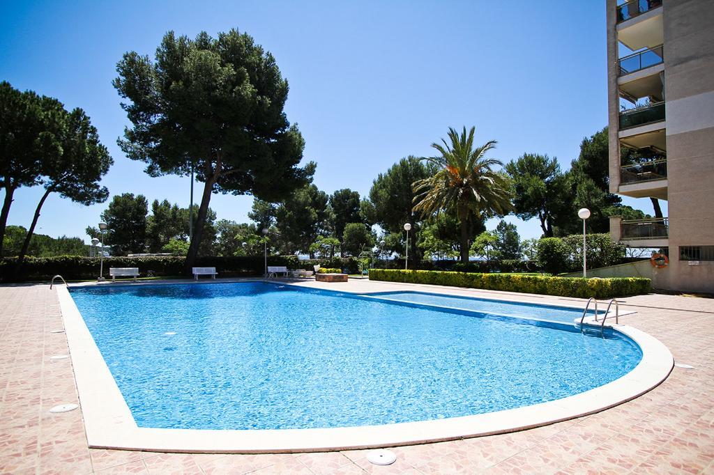 Apartment Cala Daurada 4 *