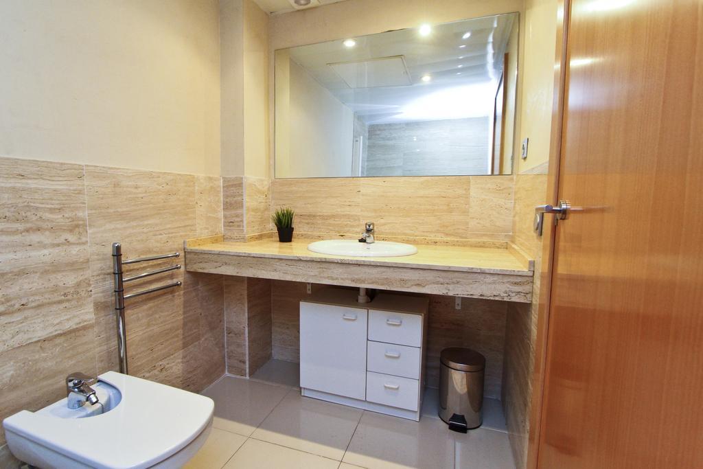 Planet Costa Dorada Apartamento *