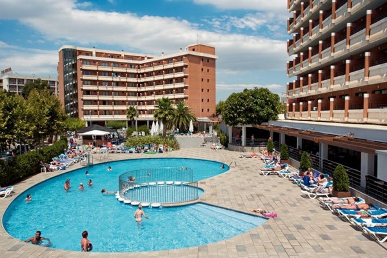 California Garden Hotel