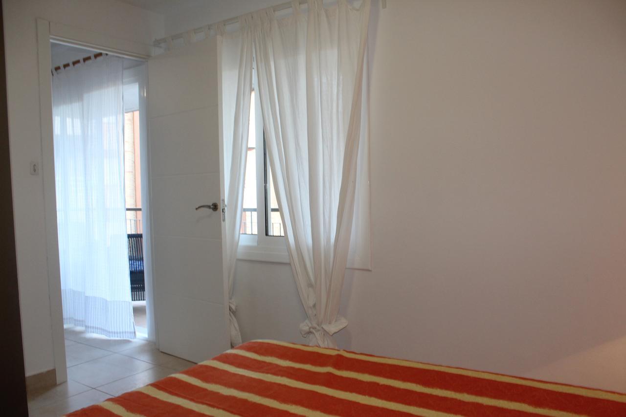 Platja Llarga Nuria Apartment *