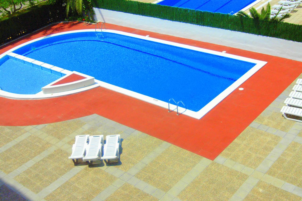 Rentalmar Zahara Family Apartment *