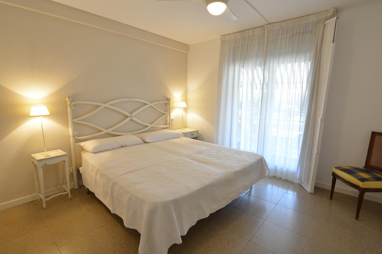 Saval Malta Capri *