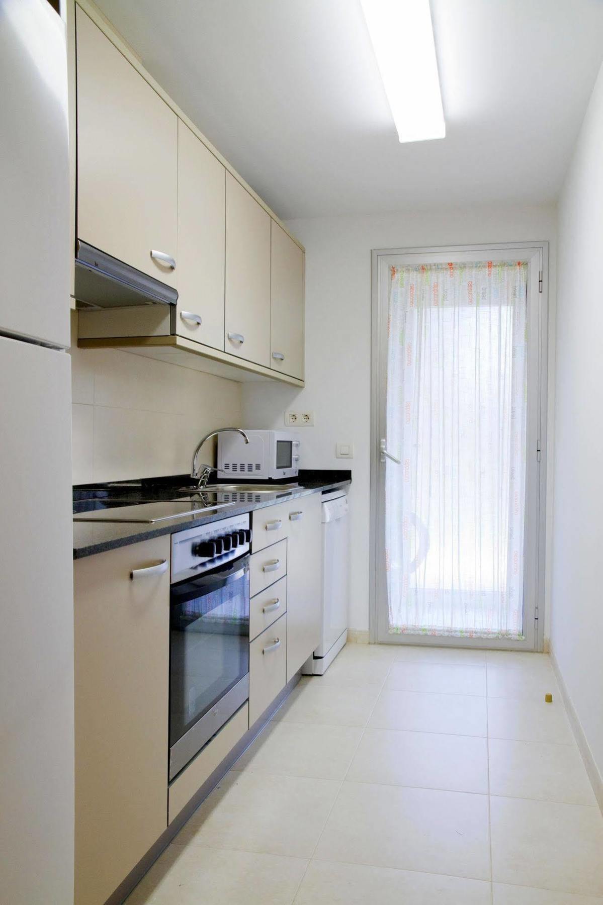 Paradise Village Litoral Costa Dorada Apartment