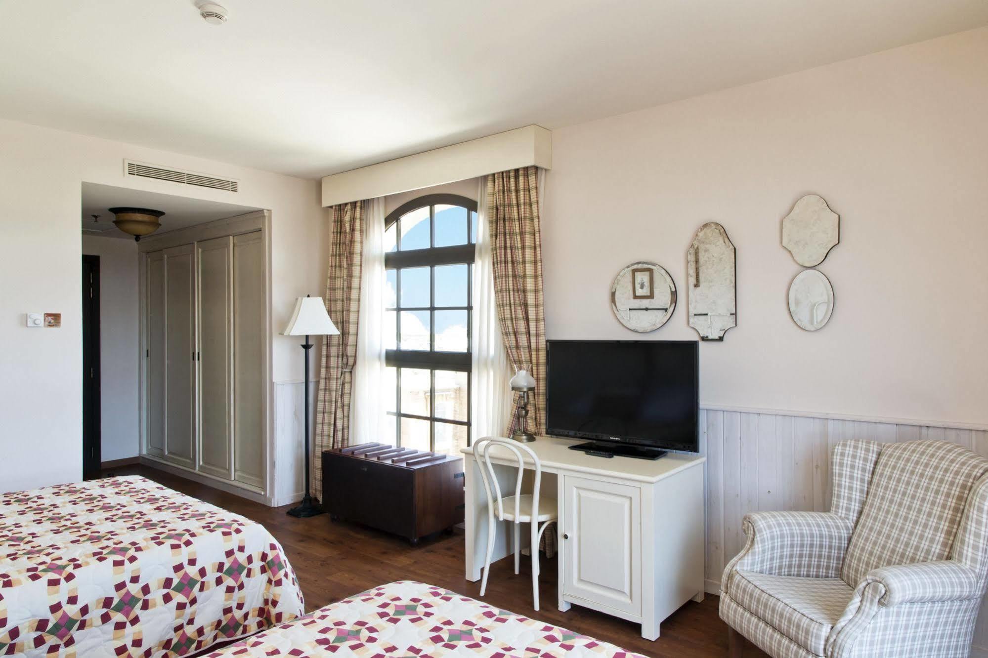 Portaventura Portaventura - Includes Portaventura Park Tickets Hotel 4*