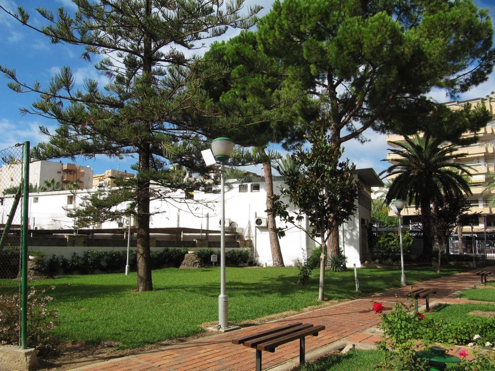 Hesperia Appartement *