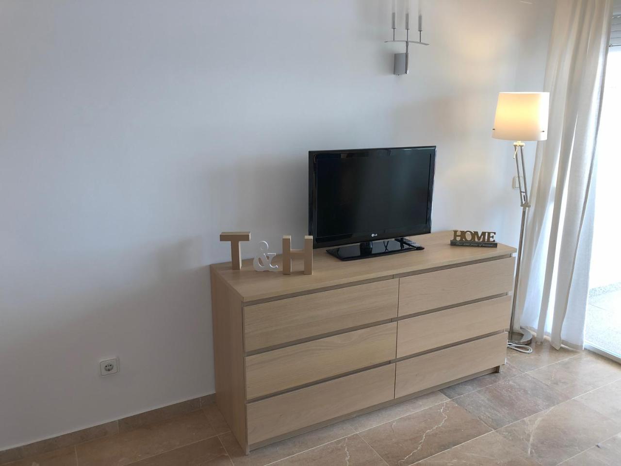 T&h Center Family Apartamento Salou