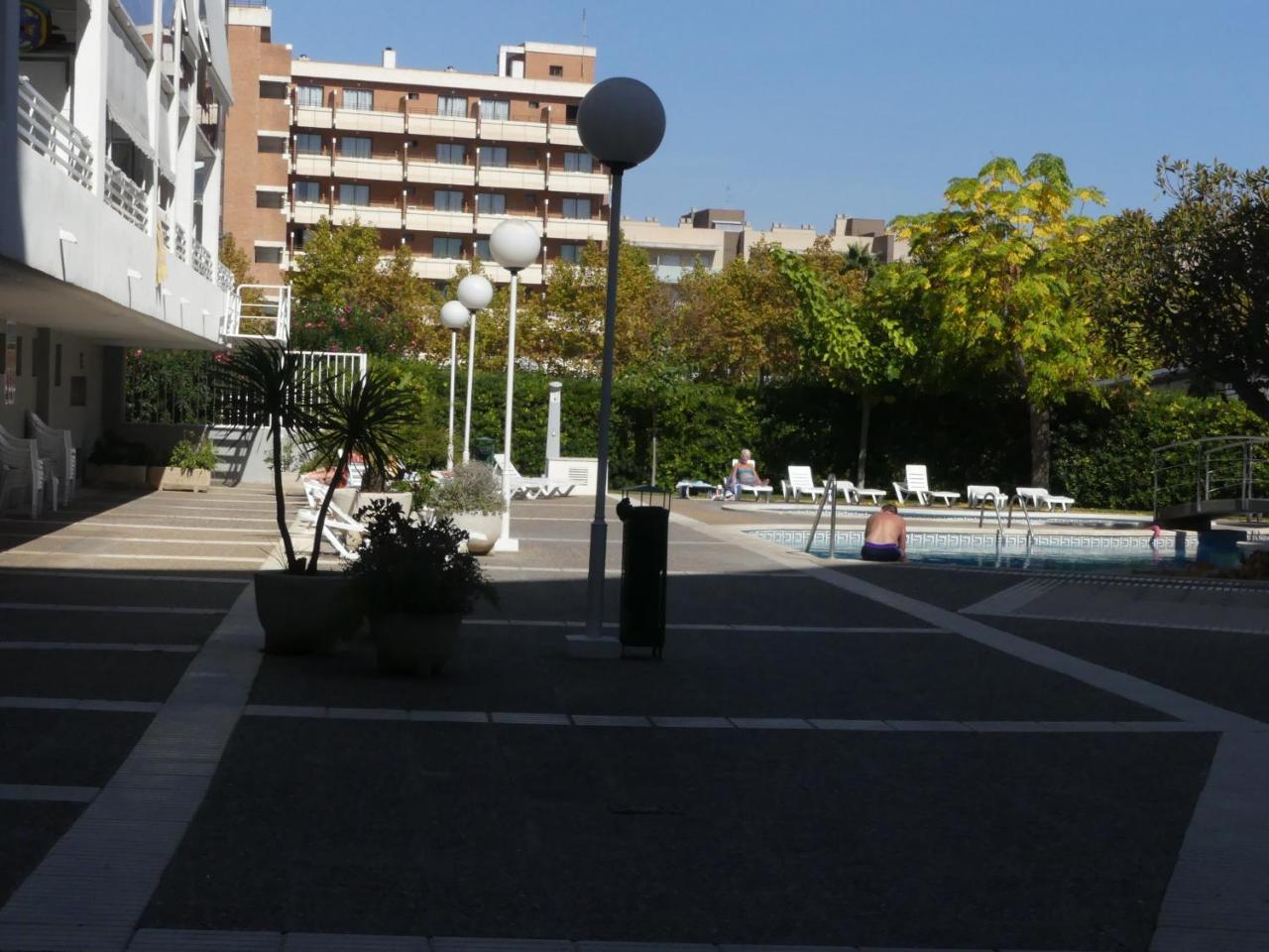 Zeus Royal Apartamento
