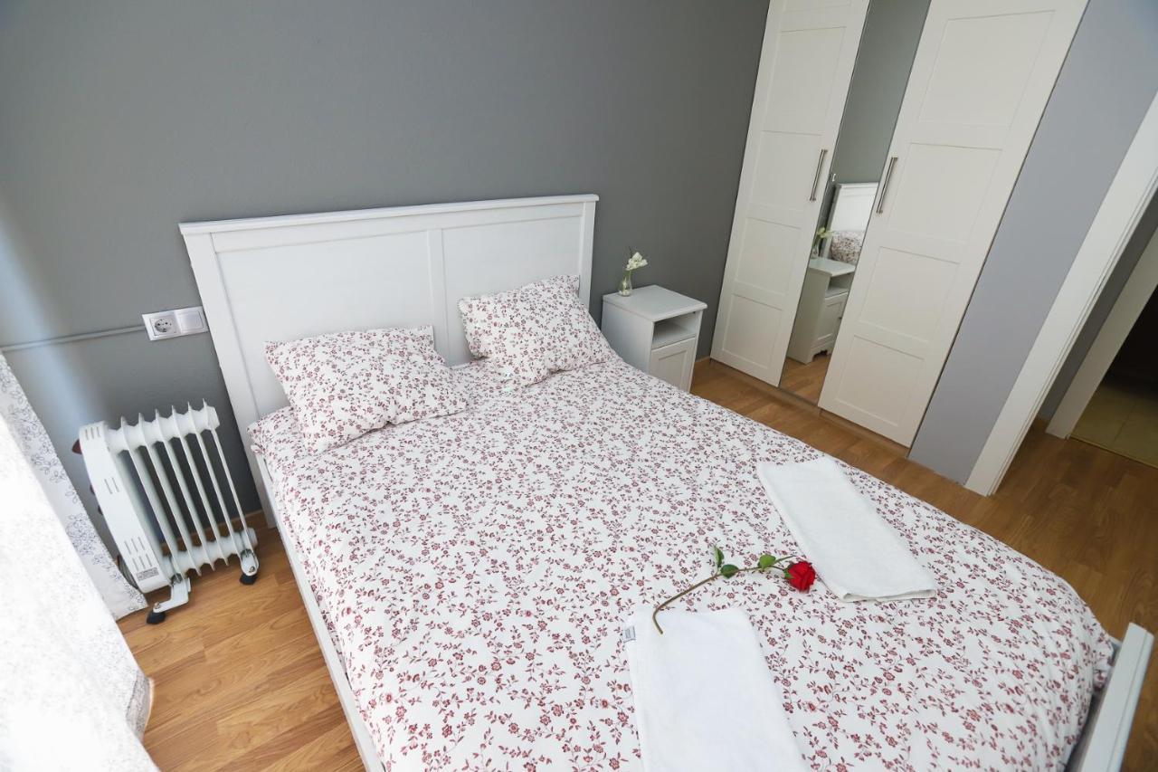 Cataluna 92-410 Apartment *