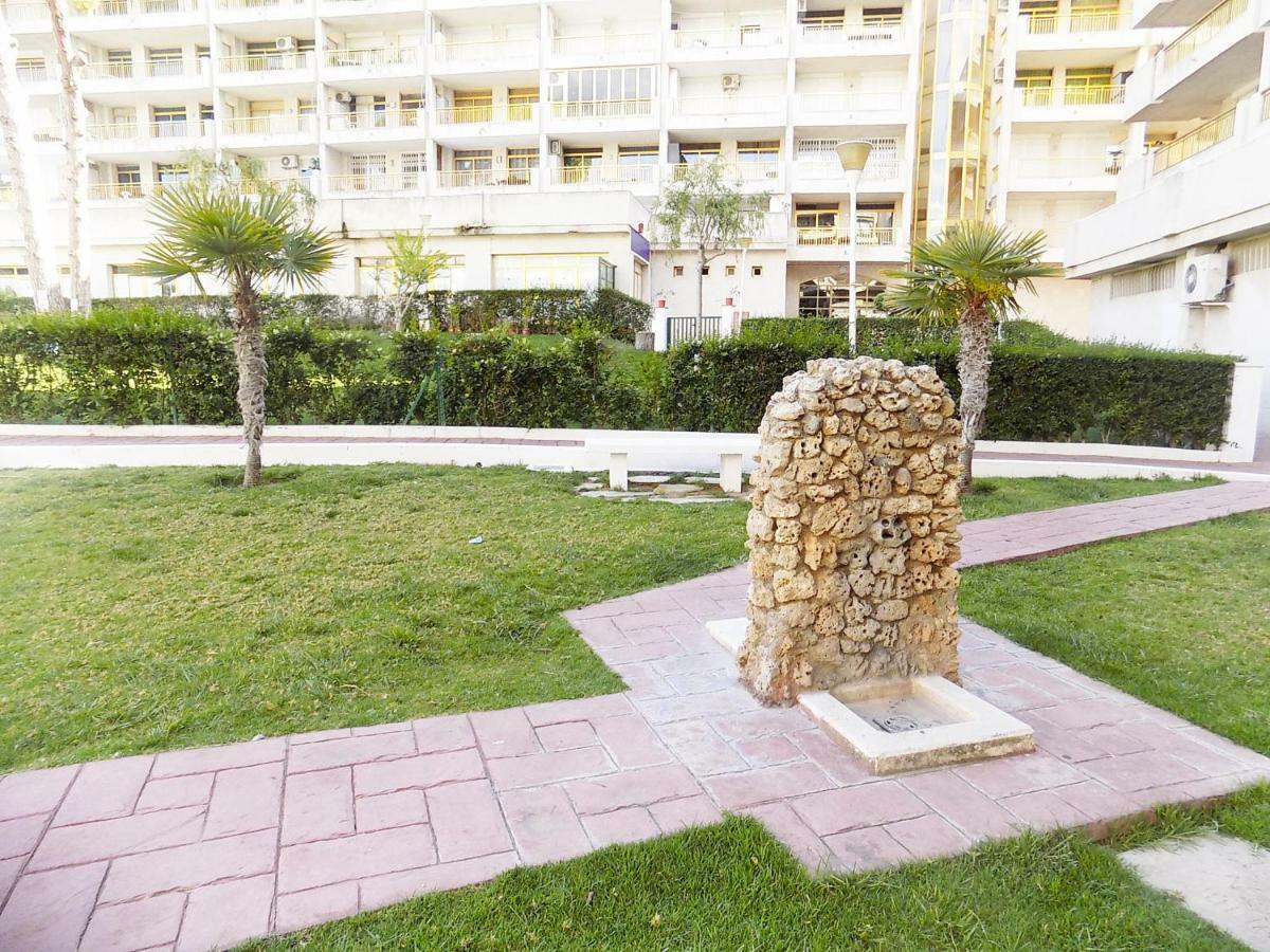 Apartsalou Lea *