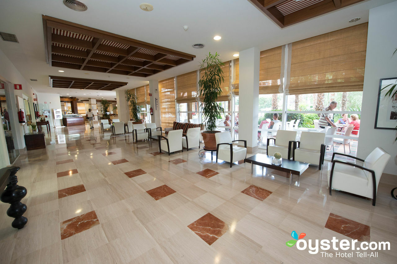 H10 Salauris Palace Hotel