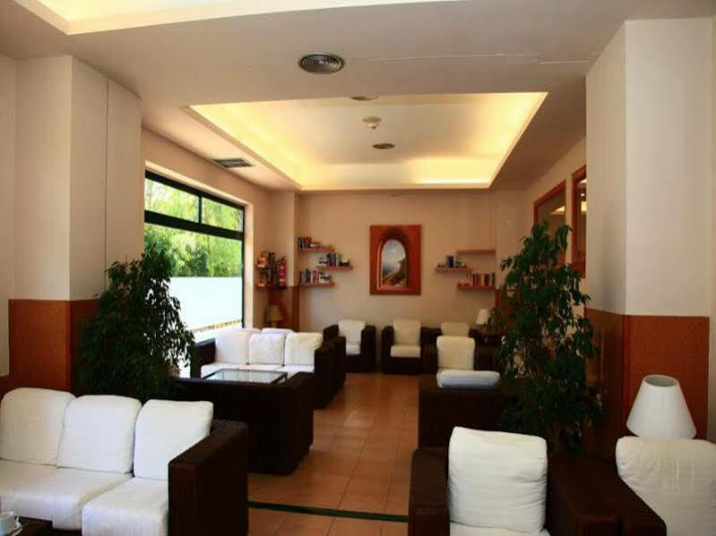 Ohtels Romana *