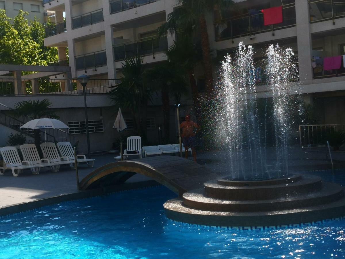 Apartamento A 300m Playa,portaventura, Parking, Piscina,wi-fi Salou