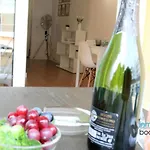 New Alboran Salou, climatizado, piscina y wifi