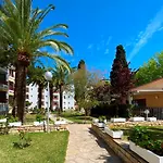 Apartamentos Corcega Palmyra