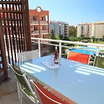 Uhc Ventura Park Apartments