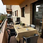 Apartamentos Los Tulipanes