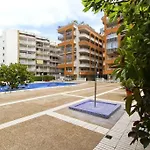 Hogaristic - White Beach Salou - 100 M Beach, Wifi, Pool, 5Pax