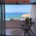 Apartamento Sobre El Mar